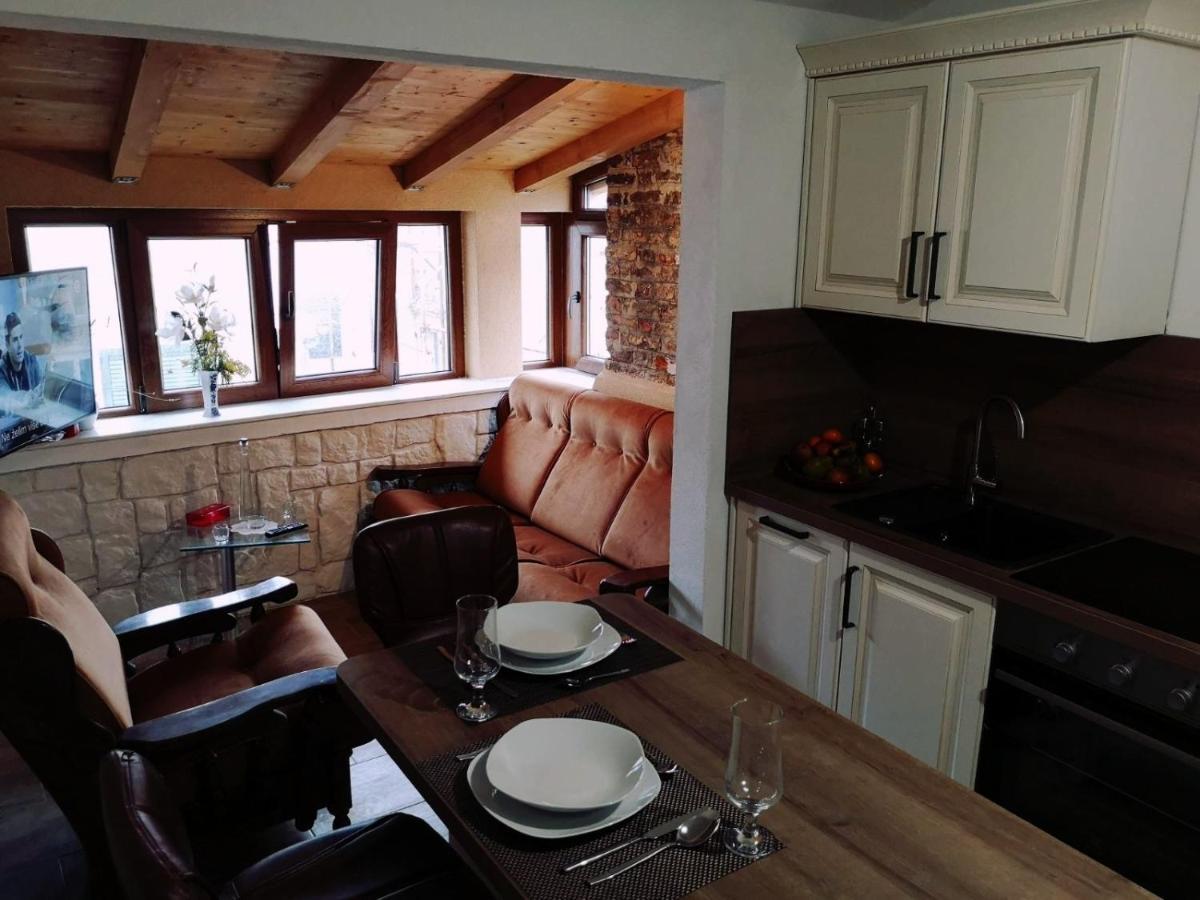 Lux Attic Old Town Rab Apartment Раб Екстериор снимка